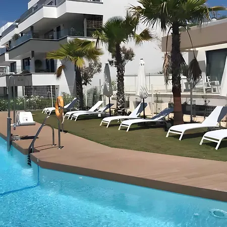 Penthouse With Ocean View شقة *